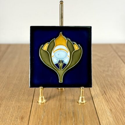 אריח וינטאגי