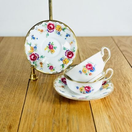 זוג ספלים אנגלים