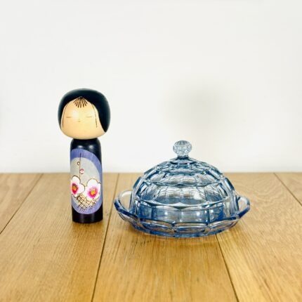 קופסת זכוכית תכלת צרפתית