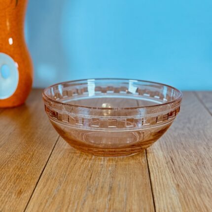 כלי לסלט זכוכית ורודה צרפת