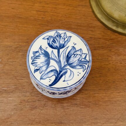 קופסת תכשיטים עגולה דלפט