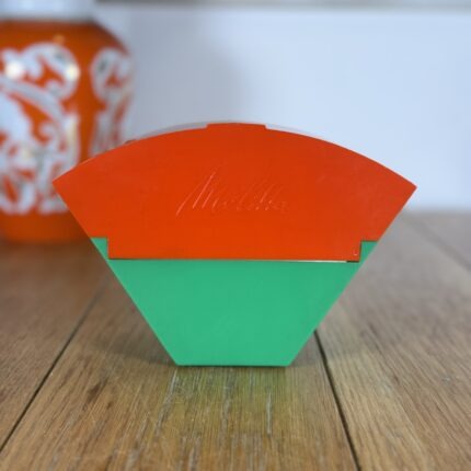 כלי פלסטיק שנות ה 60 לתליה